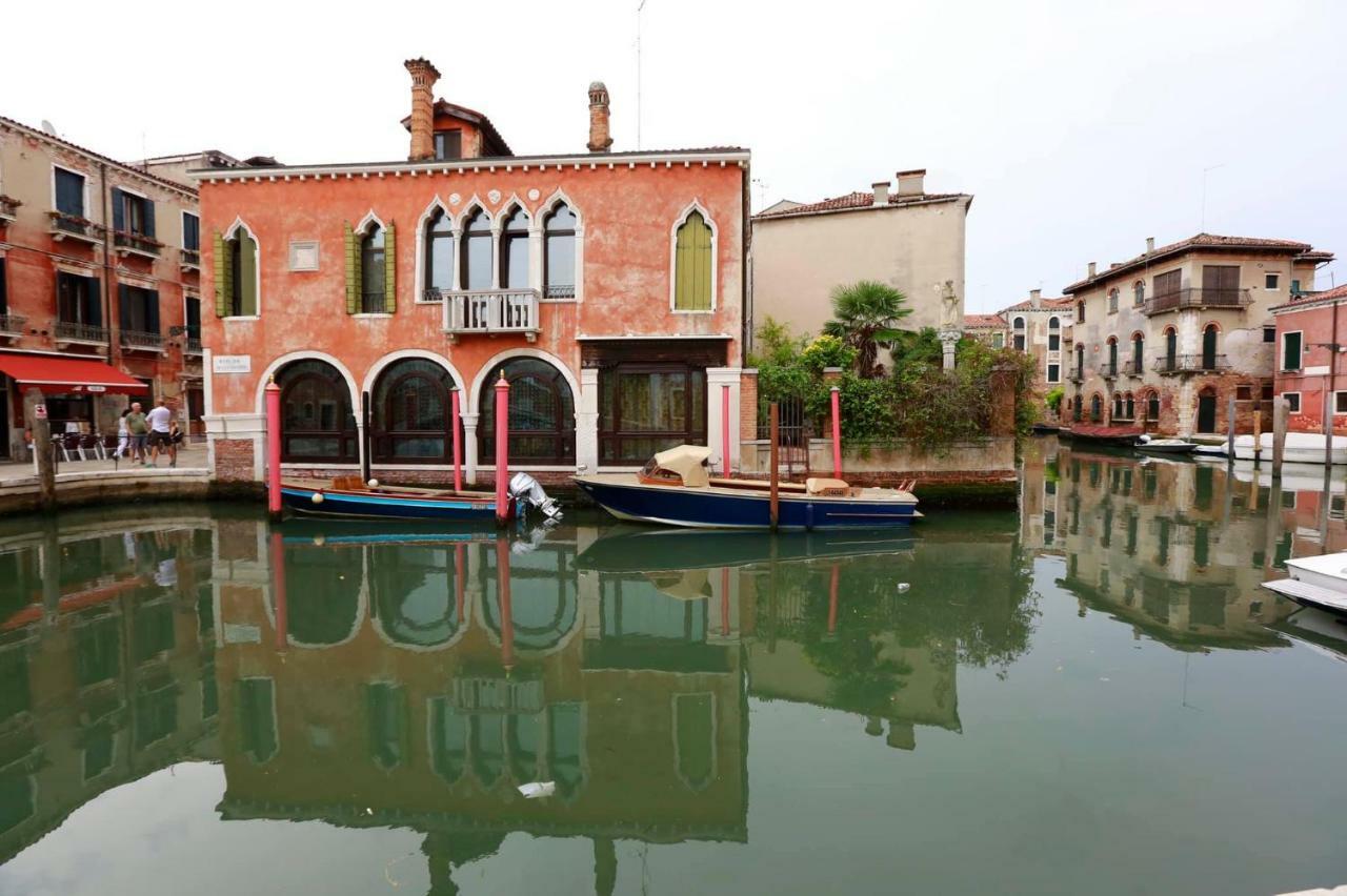 Ca' Falier Blue - 10 Min From Train And Bus Station Venedig Eksteriør billede